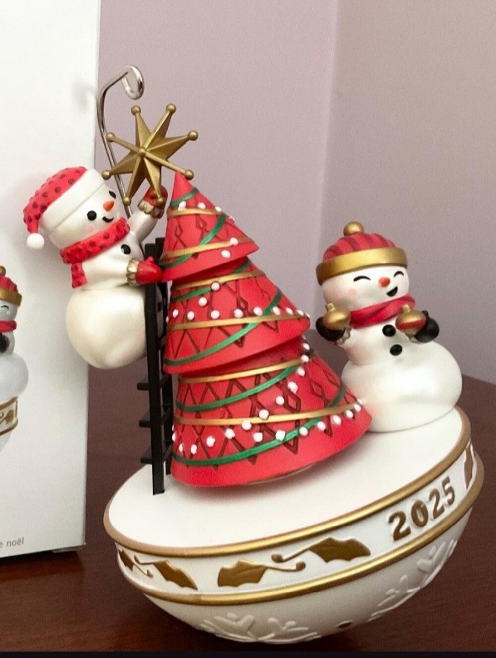 2025 Hallmark WINTER GARDEN PARTY Keepsake Ornament Club Member Exclusive KOC